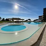 Lujoso Ap Con Piscina Frente Al Mar * Cascais