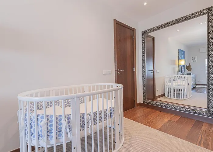Apartamento Lujoso Ap Con Piscina Frente Al Mar Cascais