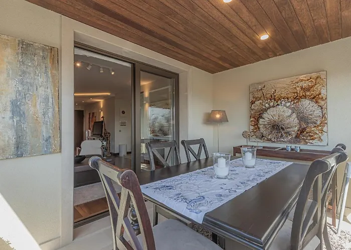 Lujoso Ap Con Piscina Frente Al Mar Apartamento *