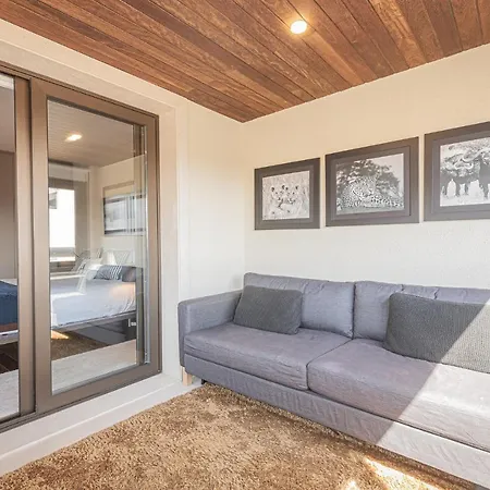 Lujoso Ap Con Piscina Frente Al Mar Cascais