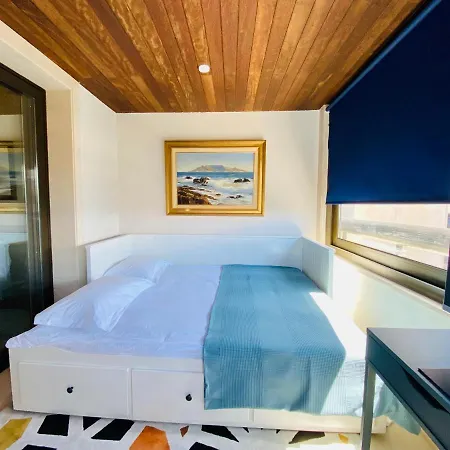 Lujoso Ap Con Piscina Frente Al Mar Apartamento