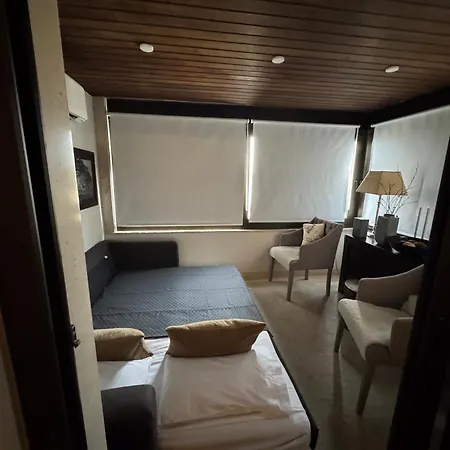 Lujoso Ap Con Piscina Frente Al Mar Apartmán