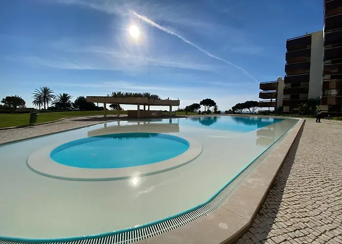 Lujoso Ap Con Piscina Frente Al Mar * Cascais